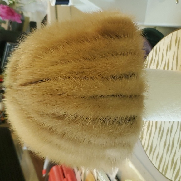 Vintage Mink Hat - Picture 5 of 5